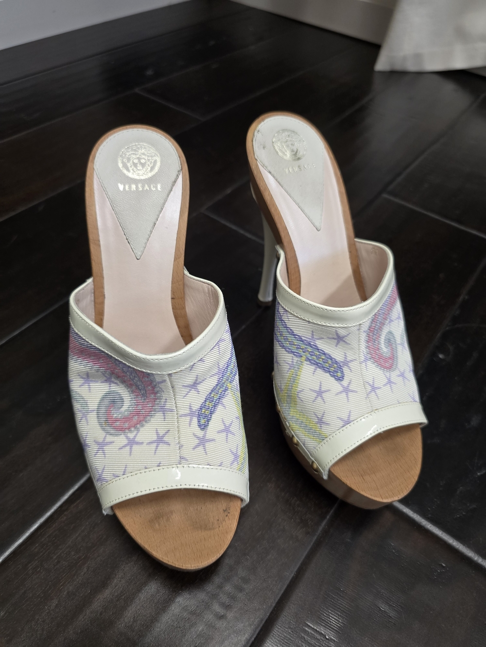 Versace White Multicolor Printed Open-Toe Heeled Mules